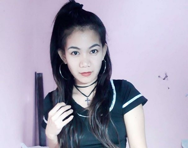 Wet Creamy Angel on Cam